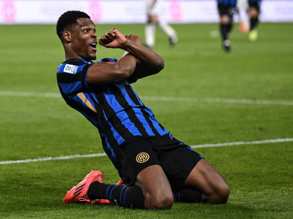 Inter Milan Melaju ke Final, Denzel Dumfries Senang Bisa Buat Dua Gol