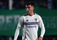 Juan Roman Riquelme Sebut Aaron Anselmino akan Jadi Pemain Besar