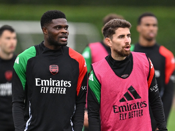 Dua gelandang senior Arsenal, Thomas Partey dan Jorginho