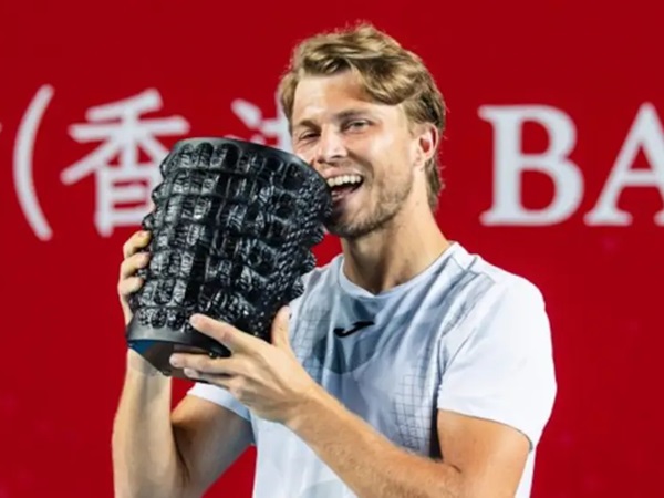 Karamkan Kei Nishikori, Alexandre Muller Kantongi Gelar Pertama Di Hong Kong