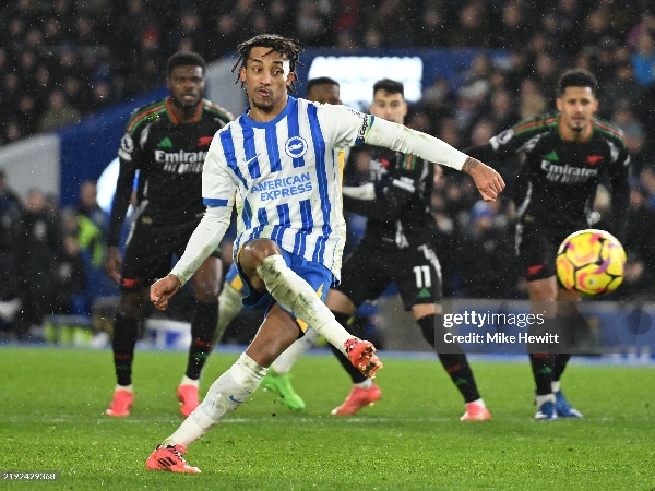 Joao Pedro menyelematkan satu poin untuk Brighton