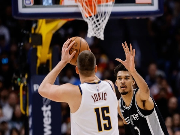 Nikola Jokic Pimpin Nuggets Tuntaskan Dendam ke Spurs