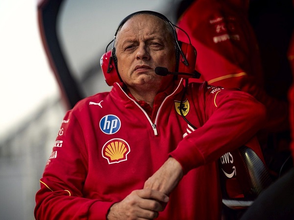 Fred Vasseur optimistis lihat performa Lewis Hamilton bersama Ferrari di F1 2025.