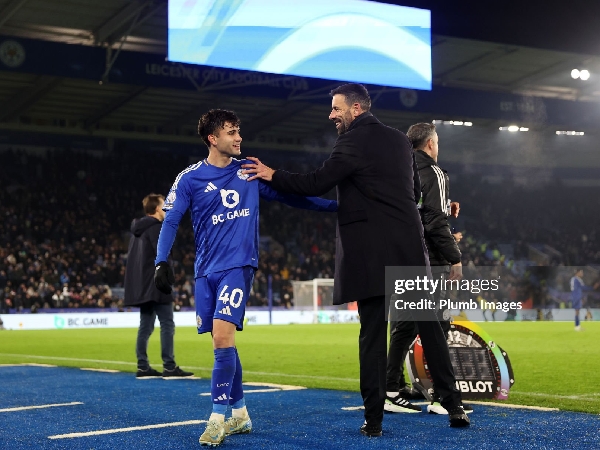 Facundo Buonanotte dan manajer Leicester City, Ruud van Nistelrooy