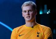 Tottenham Resmi Rekrut Kiper Baru Dari Slavia Praha Januari Ini