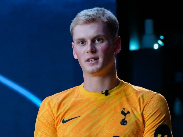 Kiper baru Tottenham