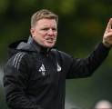 Eddie Howe Fokus Bawa Newcastle United Menuju Kejayaan di Carabao Cup