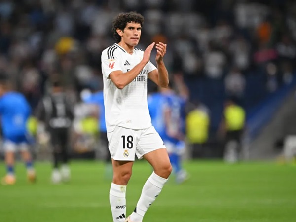 Jesus Vallejo Bebas Menentukan Mengenai Masa Depanny