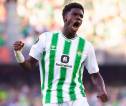 FC Como Resmi Umumkan Perekrutan Assane Diao Dari Real Betis