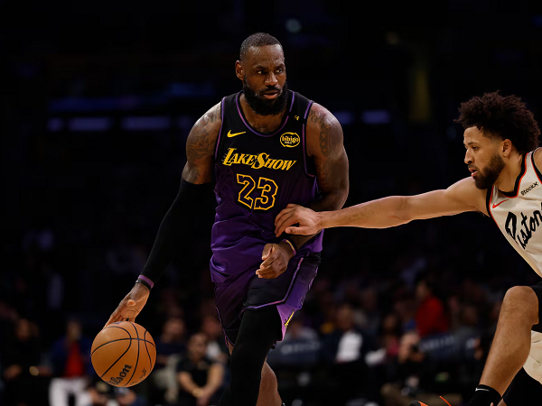 LeBron James Turuti Saran Dari Lakers Untuk Kesehatan Jangka Panjangnya