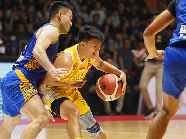 Kesatria Bengawan Solo targetkan tembus babak final IBL 2025.