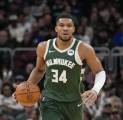 Giannis Antetokounmpo Yakin Wembanyama Akan Terus Berkembang