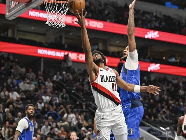 Mavericks Sudahi Perlawanan Blazers di Kuarter Keempat