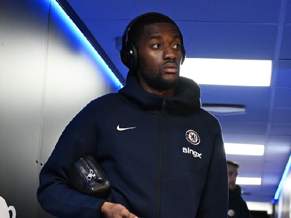 Bek Chelsea, Tosin Adarabioyo