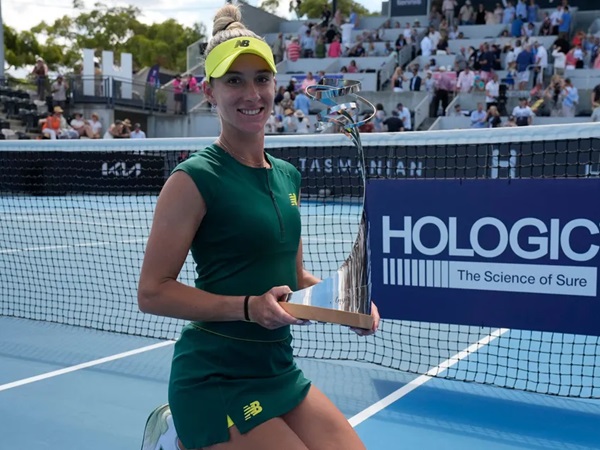 Buyarkan Mimpi Elise Mertens, McCartney Kessler Jadi Juara Di Hobart