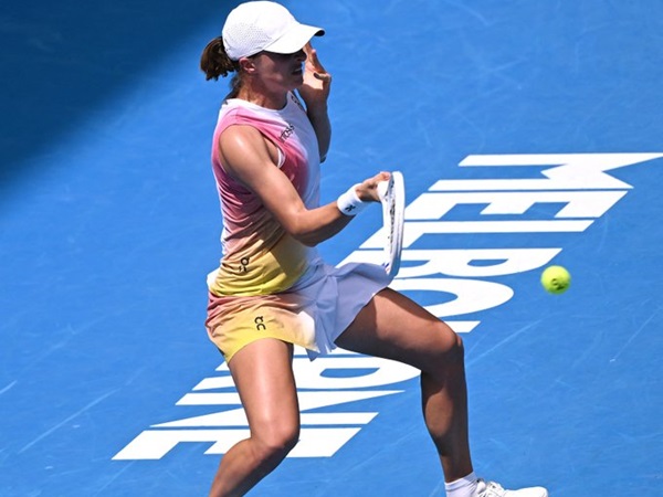 Hasil Australian Open: Iga Swiatek Bungkam Katerina Siniakova Tanpa Hambatan