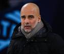 Marah-marah, Pep Guardiola Tegur Pemburu Tanda Tangan