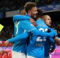 Napoli Kuasai Puncak Serie A dengan Kemenangan 2-0 atas Verona