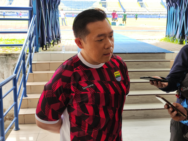 Dokter tim Persib, Wira Prasetya jelaskan kondisi cedera Rachmat Irianto