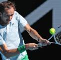 Hasil Australian Open: Daniil Medvedev Selamat Dari Kekalahan Mengejutkan