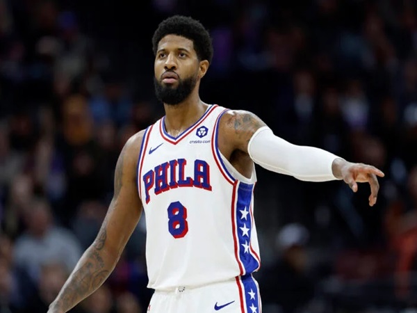 Paul George Kagum dengan Salah Satu Pemain Sixers