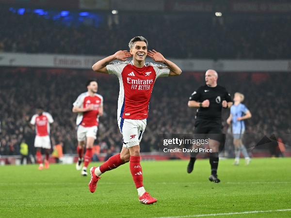 Arsenal menang comeback atas Tottenham di Emirates Stadium