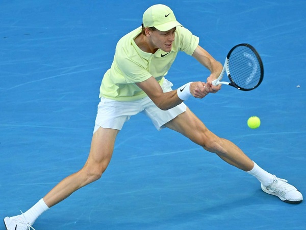 Hasil Australian Open: Jannik Sinner Selamat Dari Serangan Tristan Schoolkate