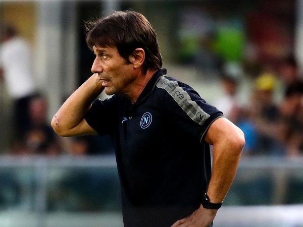 Kokoh di Puncak Klasemen, Antonio Conte Puji Semangat Juang Napoli