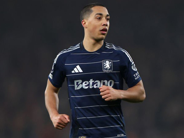 Youri Tielemans Minta Aston Villa Konsisten di Laga Tandang