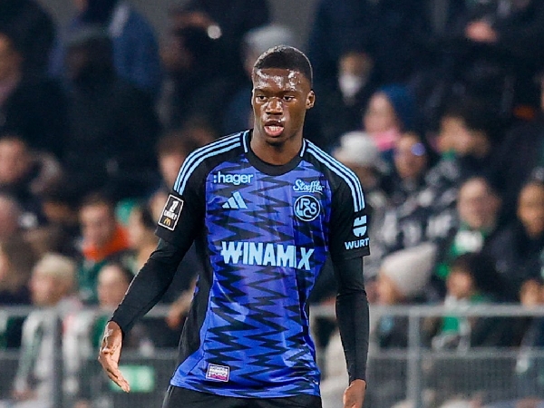 Chelsea Siap Rekrut Bek Strasbourg, Mamadou Sarr, di Musim Panas