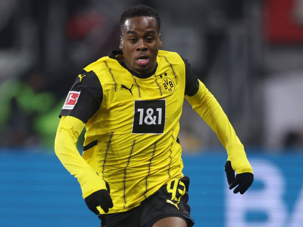 Manchester United Intip Peluang Rektut Jamie Gittens dari Dortmund