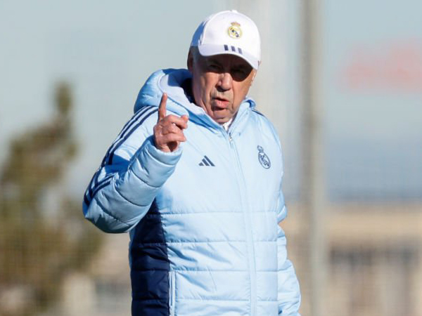 Carlo Ancelotti Bantah Bakal Tinggalkan Real Madrid di Akhir Musim