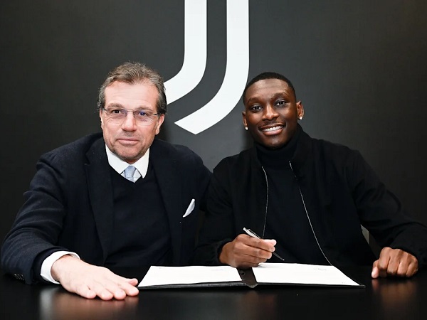 Juventus Resmi Gaet Randal Kolo Muani dari PSG