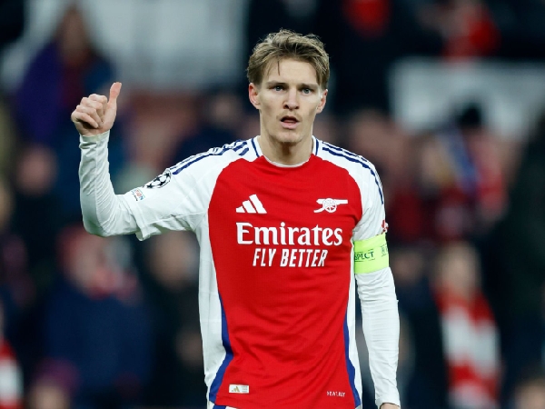 Martin Odegaard Akhiri Puasa Gol dalam Kemenangan Arsenal vs Dinamo Zagreb