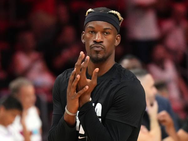 Heat Skors Jimmy Butler Untuk Dua Pertandingan Setelah Tetinggal Pesawat