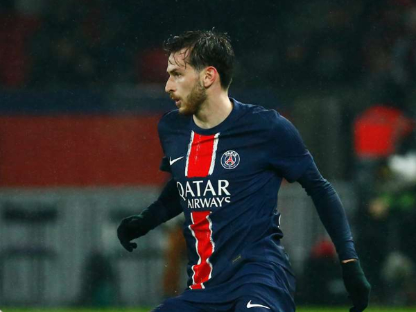 Khvicha Kvaratskhelia Lakukan Debut di PSG Saat Imbang Kontra Reims