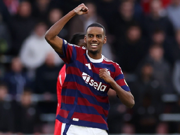 Newcastle Siapkan Kontrak Baru untuk Alexander Isak, Arsenal Gigit Jari