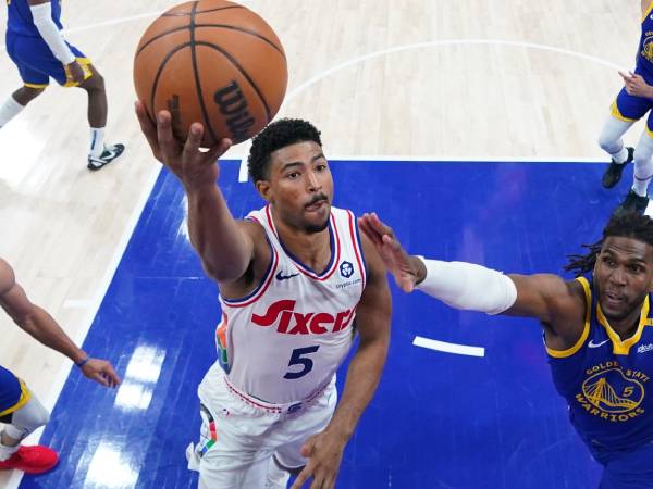 Hasil NBA: Philadelphia 76ers Permalukan Golden State Warriors 126-119