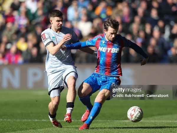 Millwall Diselidiki FA atas Nyanyian Homofobik terhadap Ben Chilwell