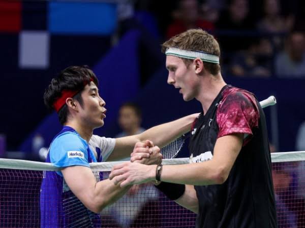 Viktor Axelsen Vs Loh Kean Yew di Final German Open 2025