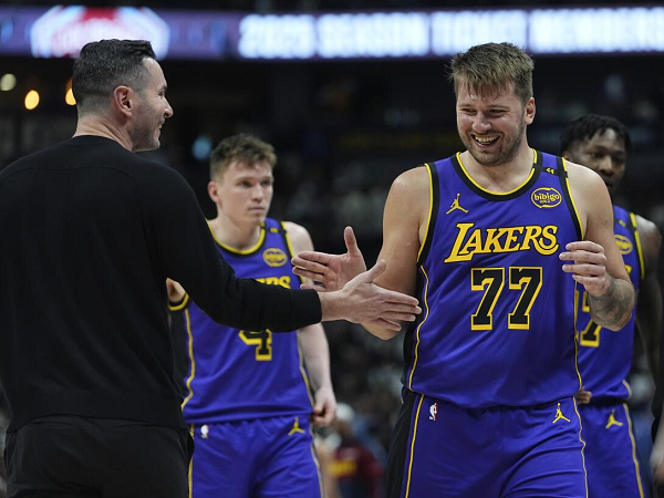 Los Angeles Lakers Akan Terus Bantu Luka Doncic Agar Nyaman Dalam Tim