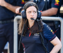 Hannah Schmitz Ingin Banyak Perempuan Bekerja di F1