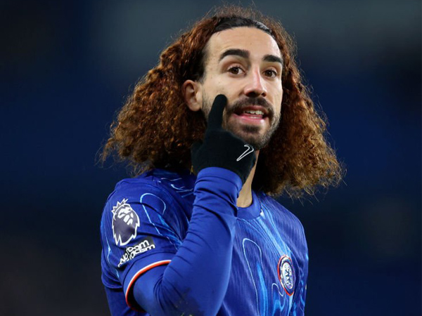 Jadi Pahlawan Chelsea, Enzo Maresca Puji Marc Cucurella