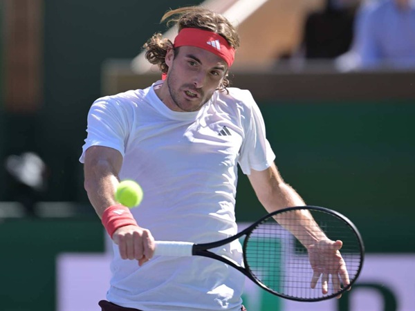 Stefanos Tsitsipas Tenggelamkan Matteo Berrettini Di Indian Wells