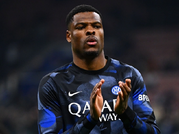 Chelsea Kian Serius Kejar Denzel Dumfries dari Inter Milan