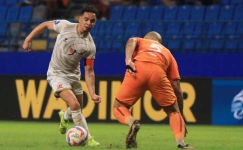 Madura United Telan Kekalahan Terbesar, Paulo Menezes Akui Timnya Kesulitan