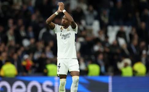 Real Madrid Kembali Dialami Diperkuat David Alaba di Bulan Januari