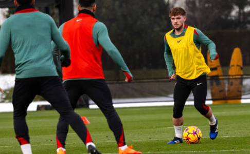 Termasuk Elliott, Begini Kondisi Pemain Liverpool Jelang Lawan Southampton